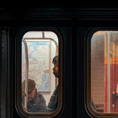 The Commute Gaze
