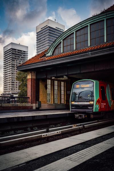 Three Season Line