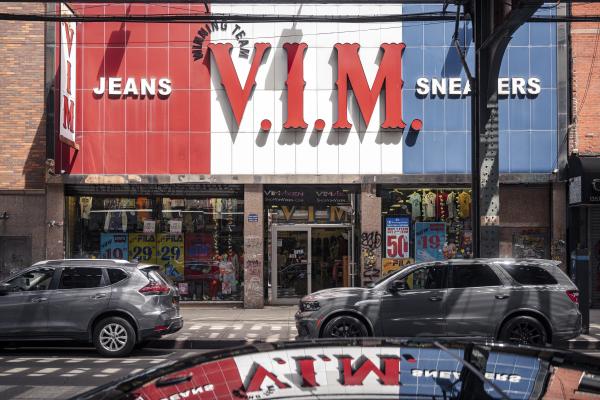 V.I.M.